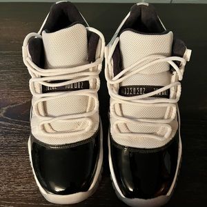 Jordan 11 Sneakers - low top